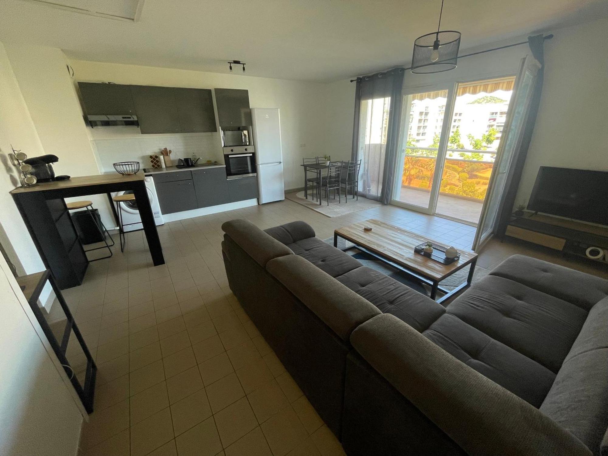 Lumineux T2 - Ajaccio Proche Ajaccio (Corsica)